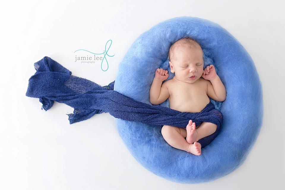 Combine the nest with layers such as the Propjar stretch wrap. Image copyright Jamie Lee Photography.